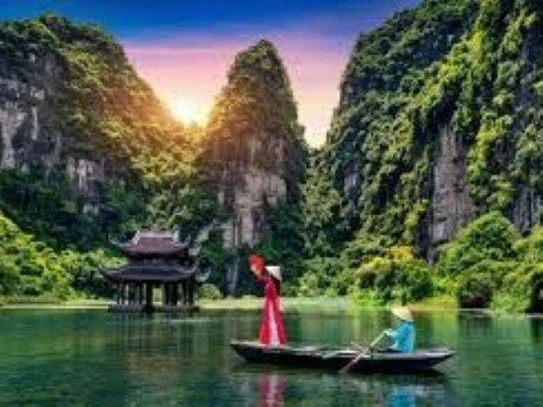 www.funnytravel.vn