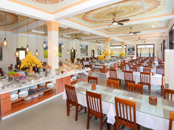 www.funnytravel.vn