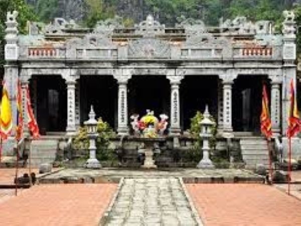 www.funnytravel.vn