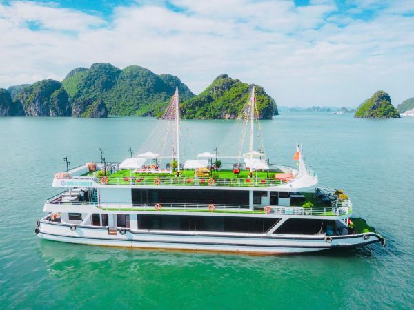 www.funnytravel.vn